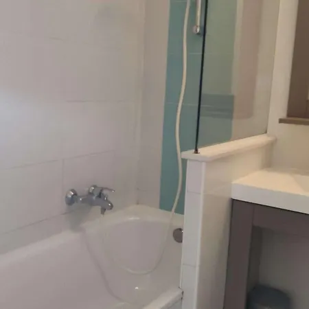 3p La Bocca Avec Terrasse, Piscines Et Parking A 200m De La - Fr-1-609-15 Appartement *